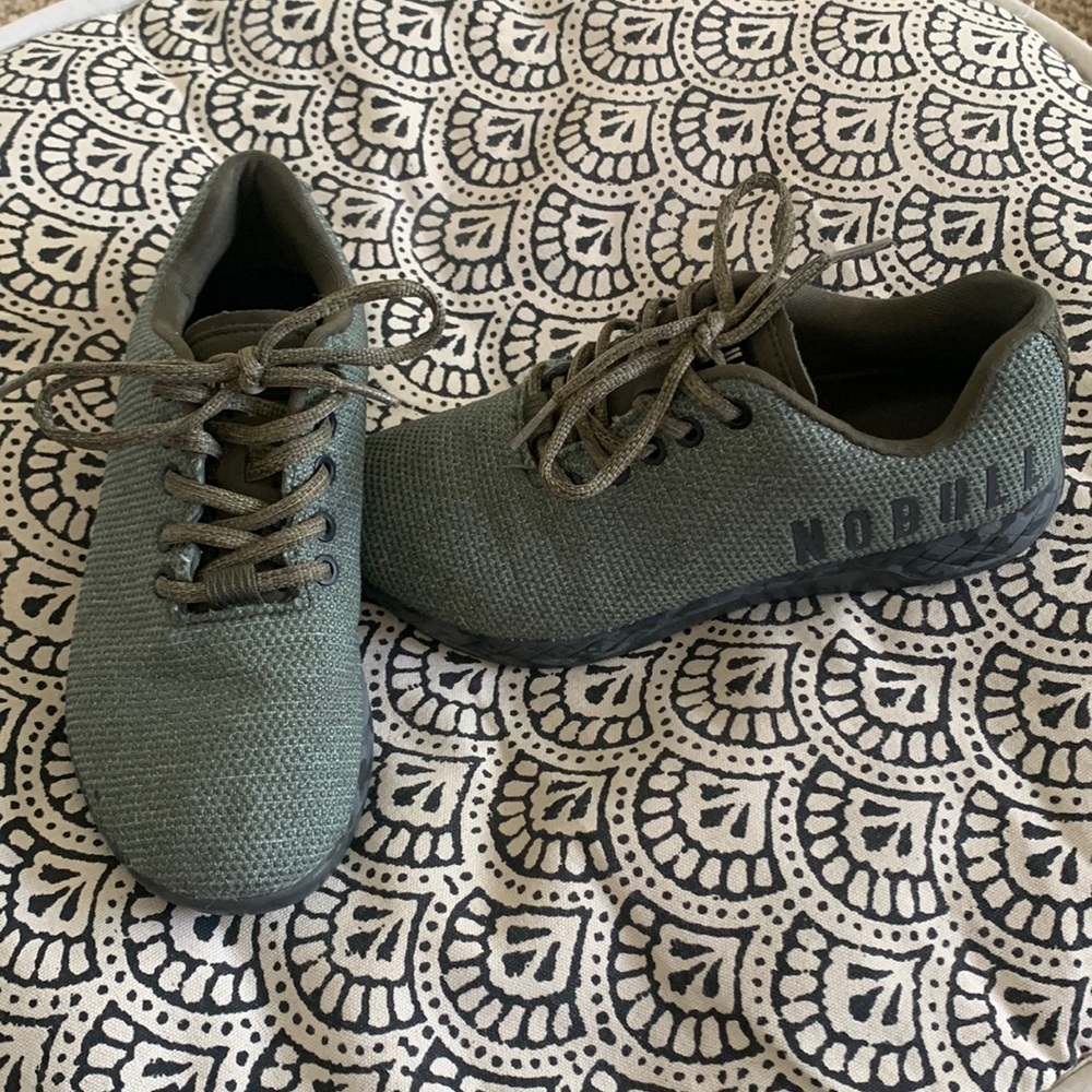 Olive green NOBULL shoes